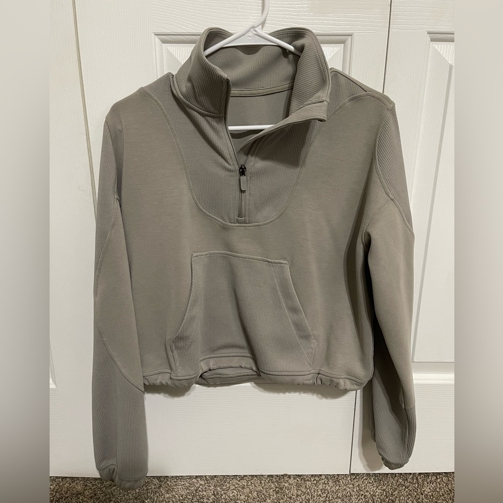 Lululemon soft stream cropped sweater